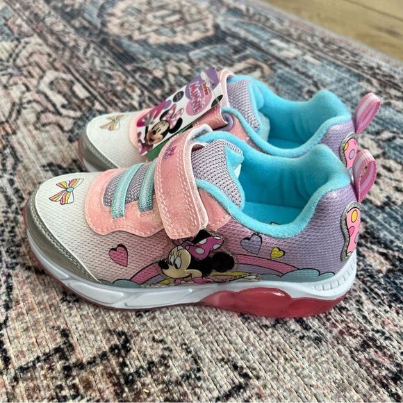 NEW Girls Disney Junior Pink Minnie Mouse Sparkle Light Up Sneakers Size 11 NWT - Picture 5 of 13